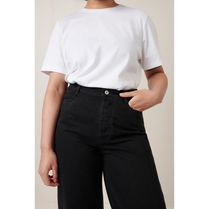 Kowtow High Puddle Jeans image number 2